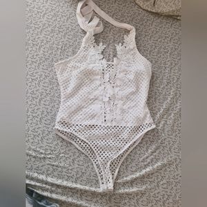 🌻3 for $15🌻White size XL Forever 21 bodysuit